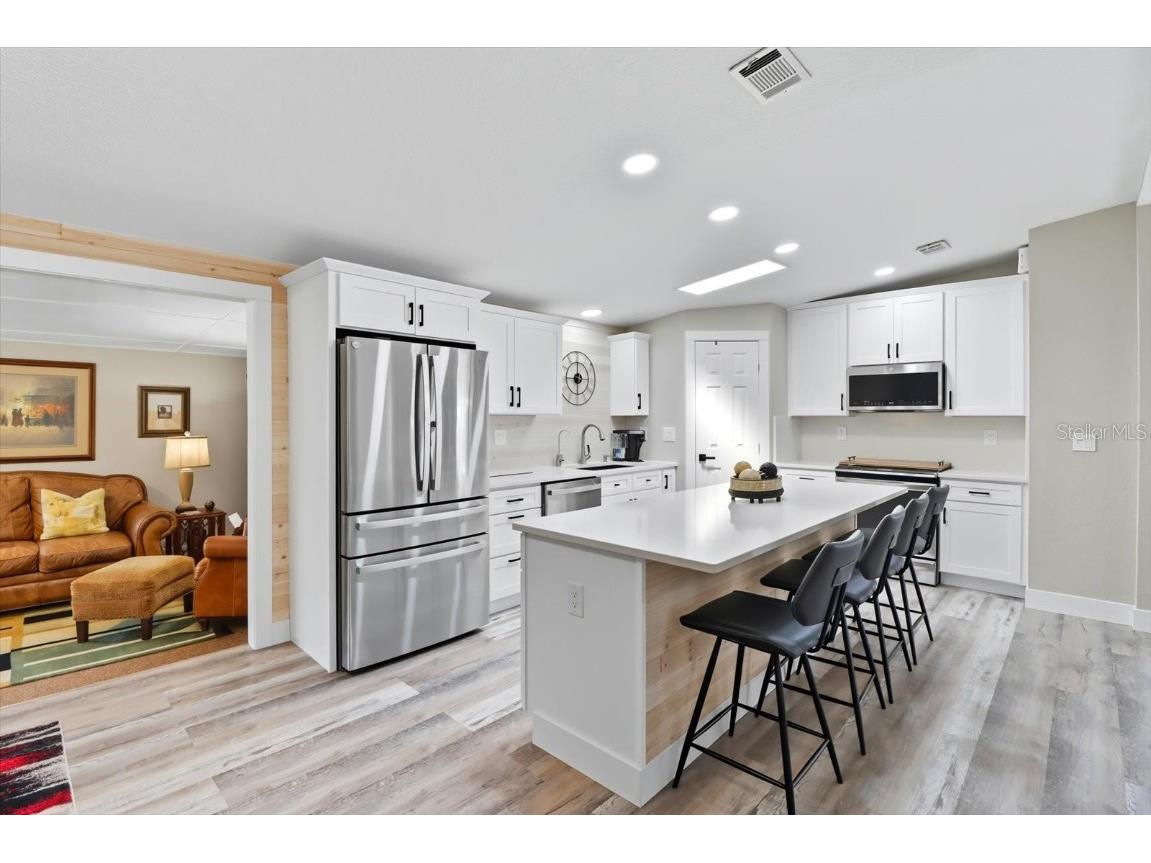 720 Orchid Street Lady Lake FL 32159 OM711608 image16