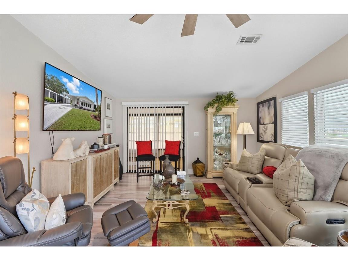 720 Orchid Street Lady Lake FL 32159 OM711608 image8