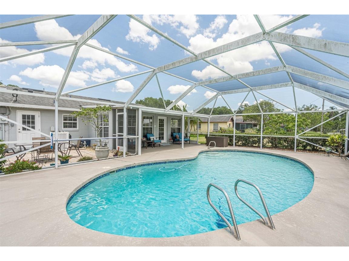 720 Shore Drive Kissimmee FL 34744 - LAKE TOHOPEKALIGA S5107112 image2