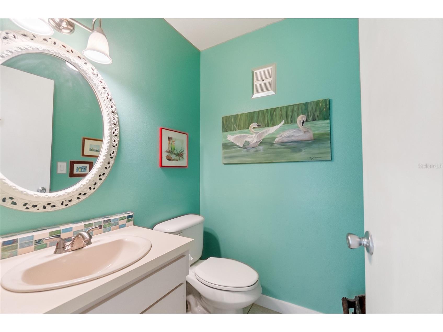 720 Sorrento Inlet Nokomis FL 34275 A4685081 image32