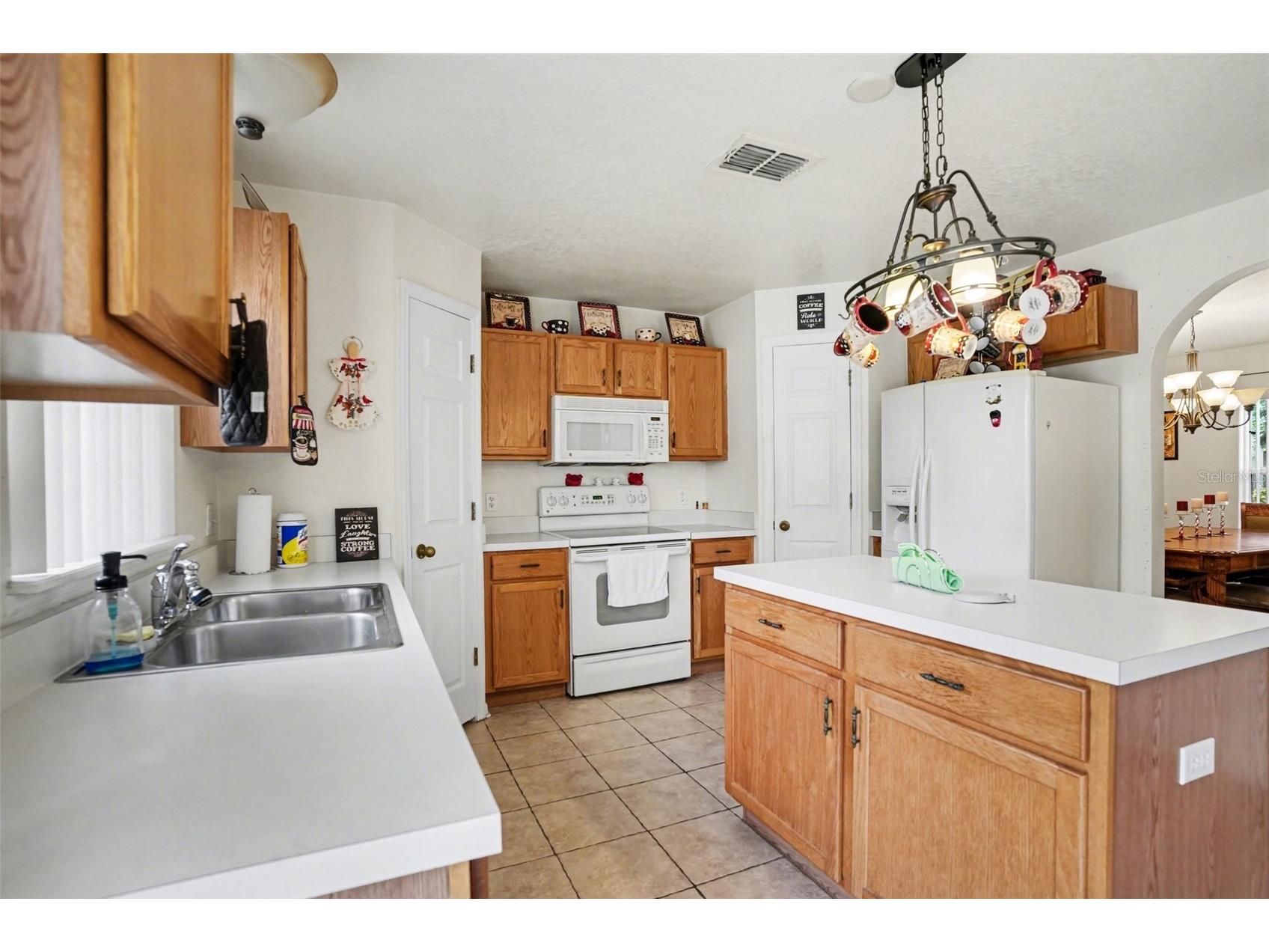 720 Valrico Hills Lane Valrico FL 33594 W7884632 image6