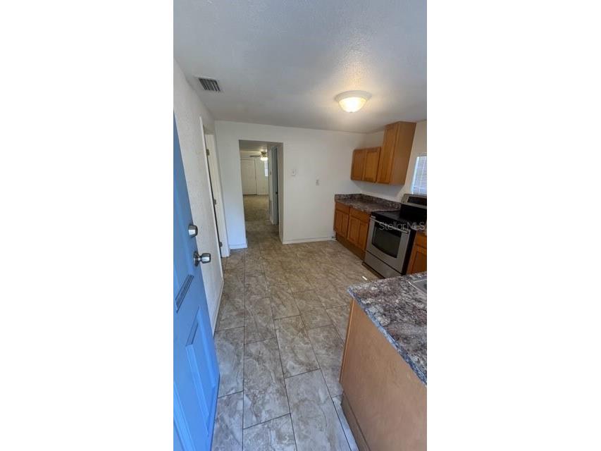 720 W 12th Street Lakeland FL 33805 TB8458725 image3