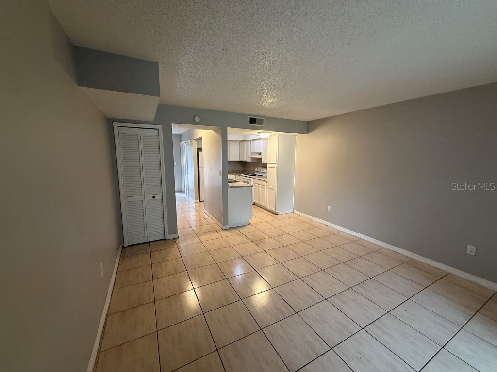 720 W Columbia Avenue Kissimmee FL 34741 O6320968 image2