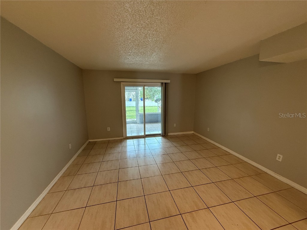 720 W Columbia Avenue Kissimmee FL 34741 O6320968 image3