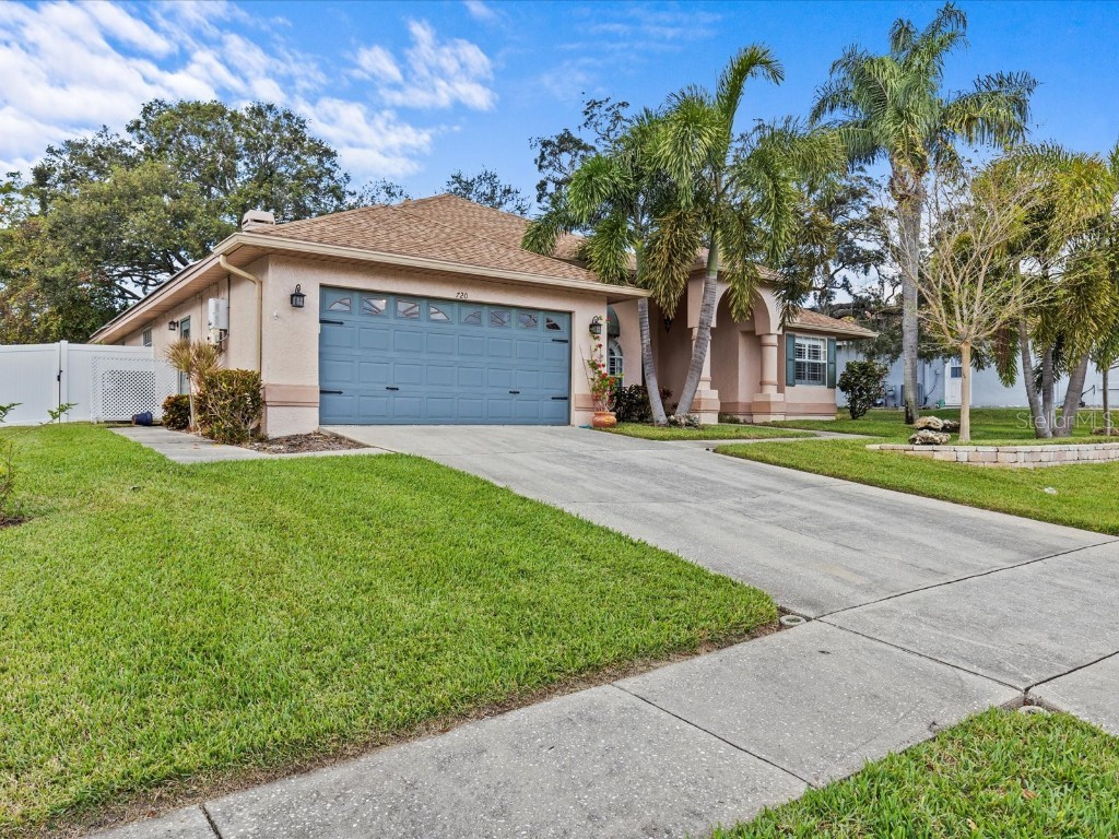 720 Woodmont Drive Tarpon Springs FL 34689 TB8319818 image1