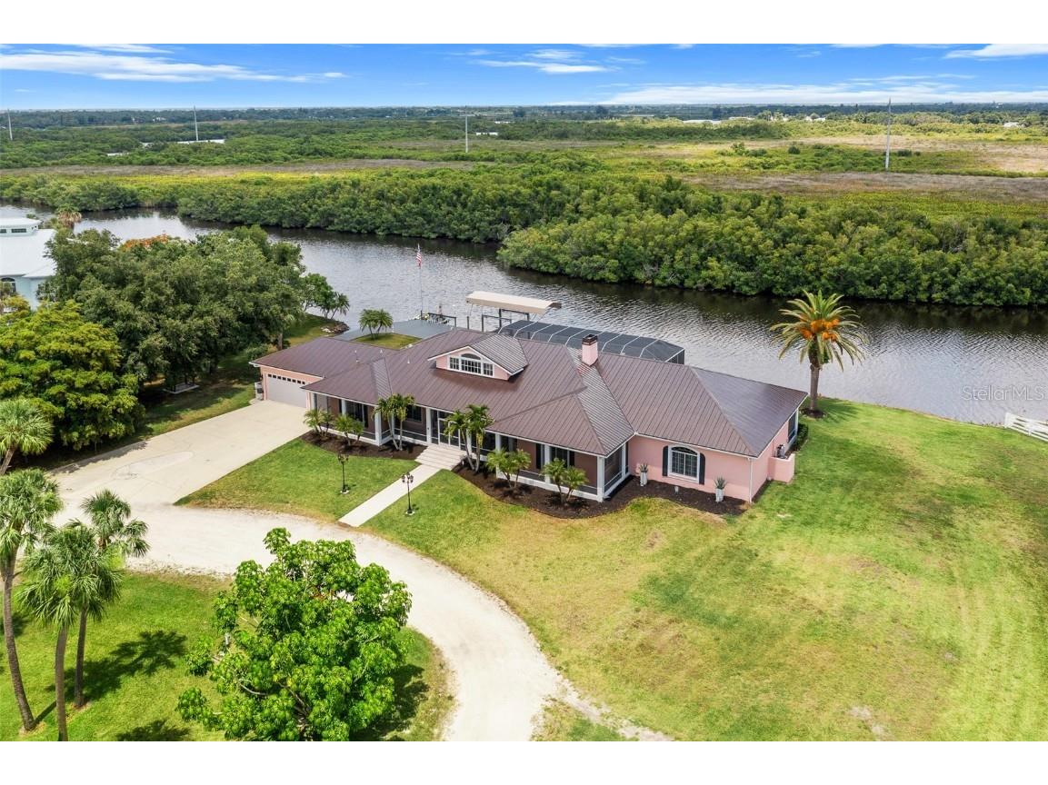 7200 Riverside Drive, Punta Gorda, FL, 33982 MLS C7493322 Edina Realty