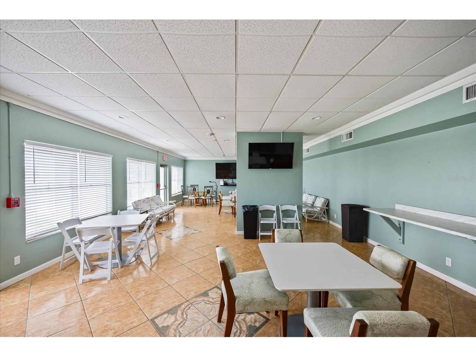 7200 Sunshine Skyway Lane S #16G Saint Petersburg FL 33711 - TAMPA BAY TB8504953 image38