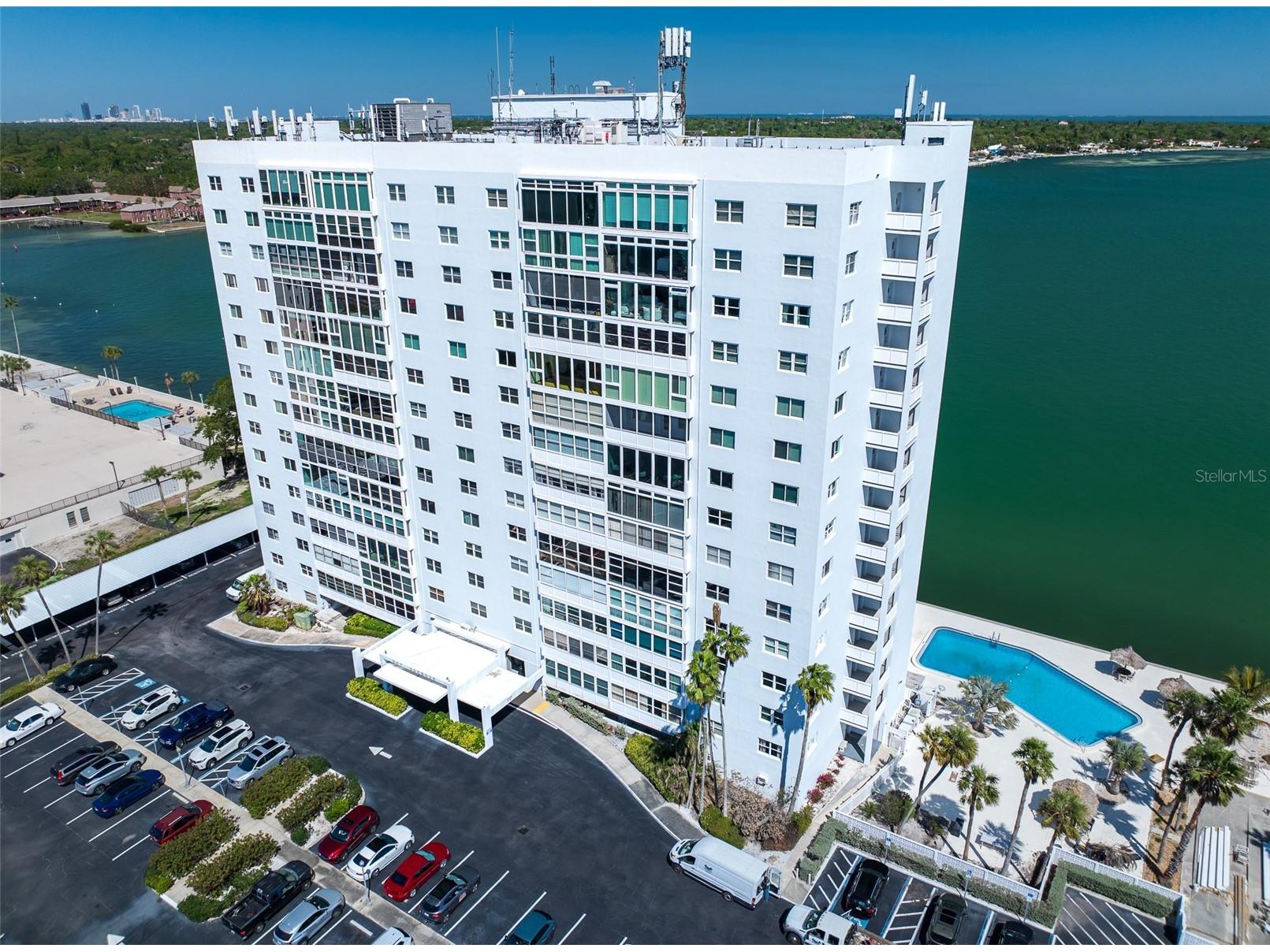 7200 Sunshine Skyway Lane S #16G Saint Petersburg FL 33711 - TAMPA BAY TB8504953 image48