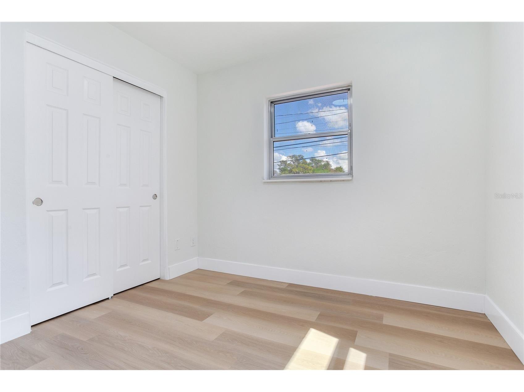7201 10th Street N Saint Petersburg FL 33702 TB8483680 image31