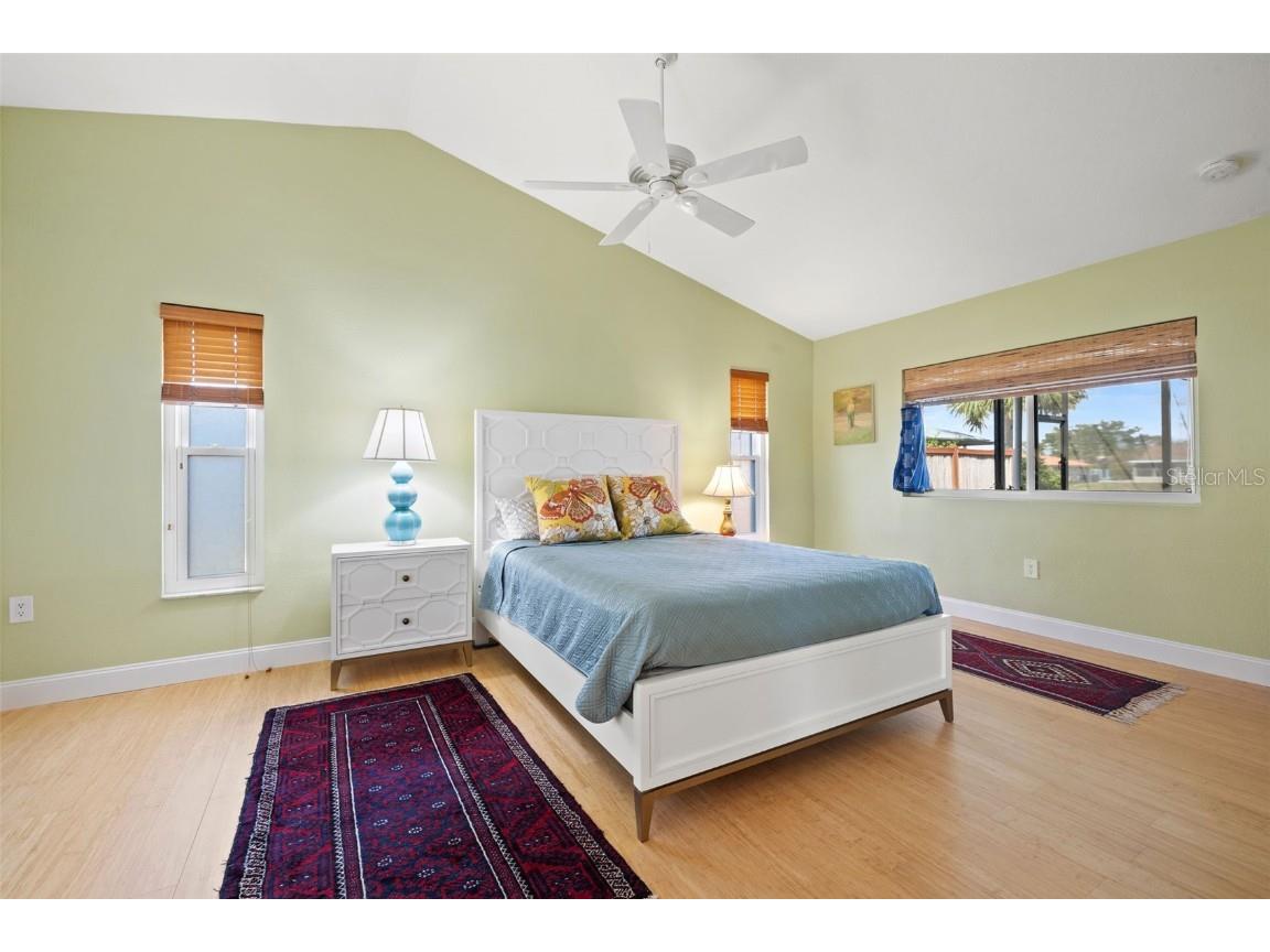 7201 15th Court NE Saint Petersburg FL 33702 TB8370513 image20