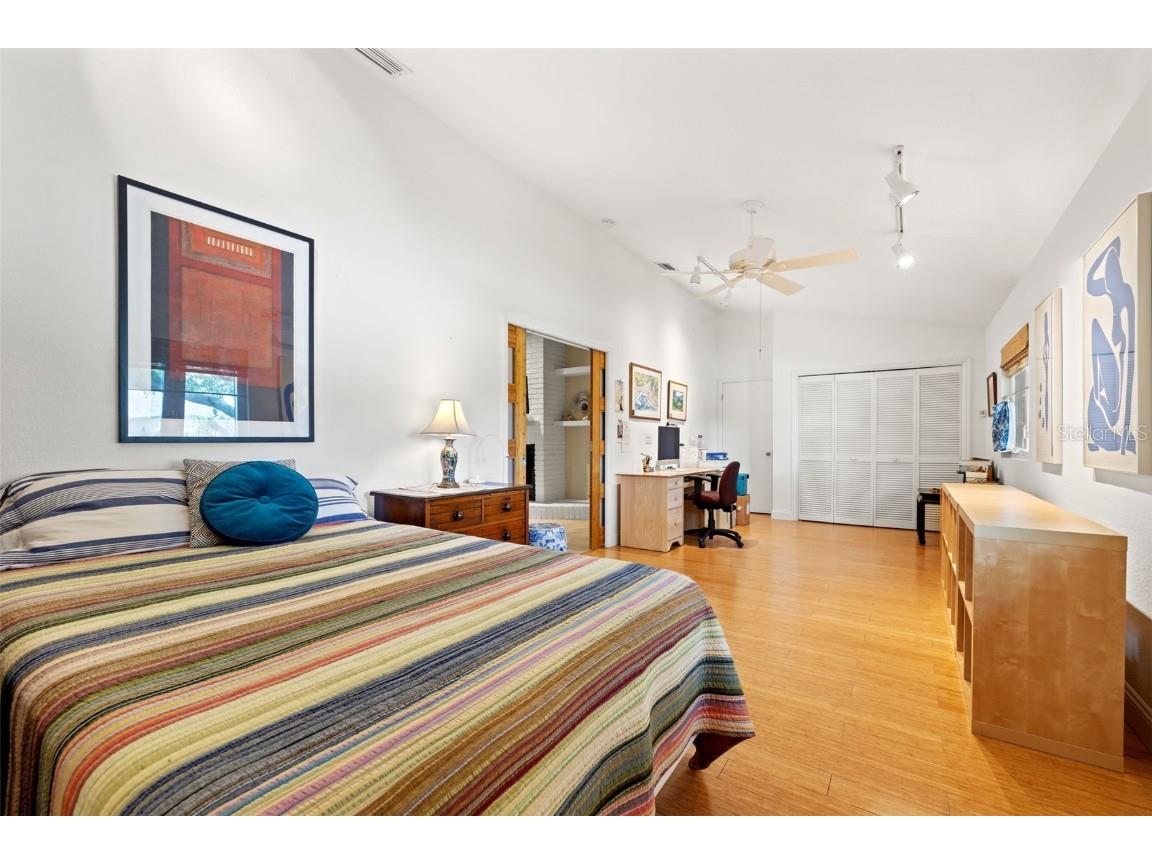 7201 15th Court NE Saint Petersburg FL 33702 TB8370513 image26