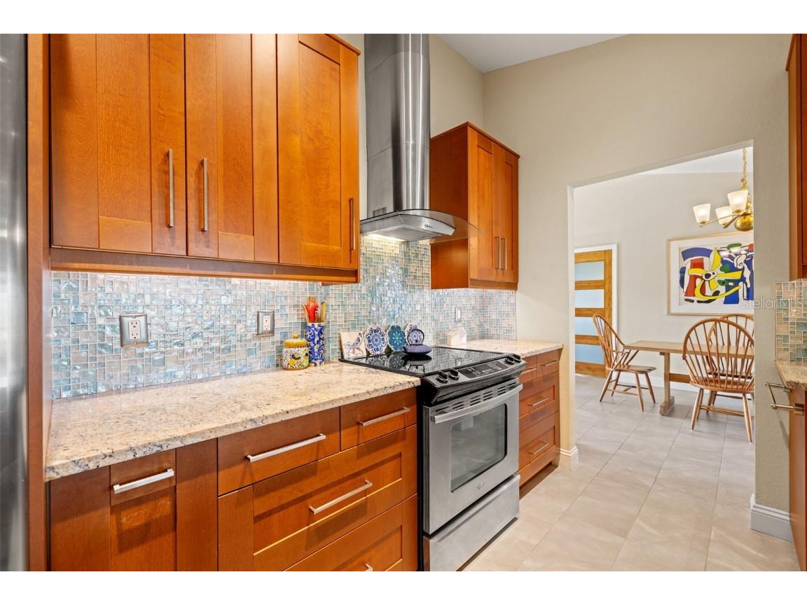 7201 15th Court NE Saint Petersburg FL 33702 TB8370513 image8