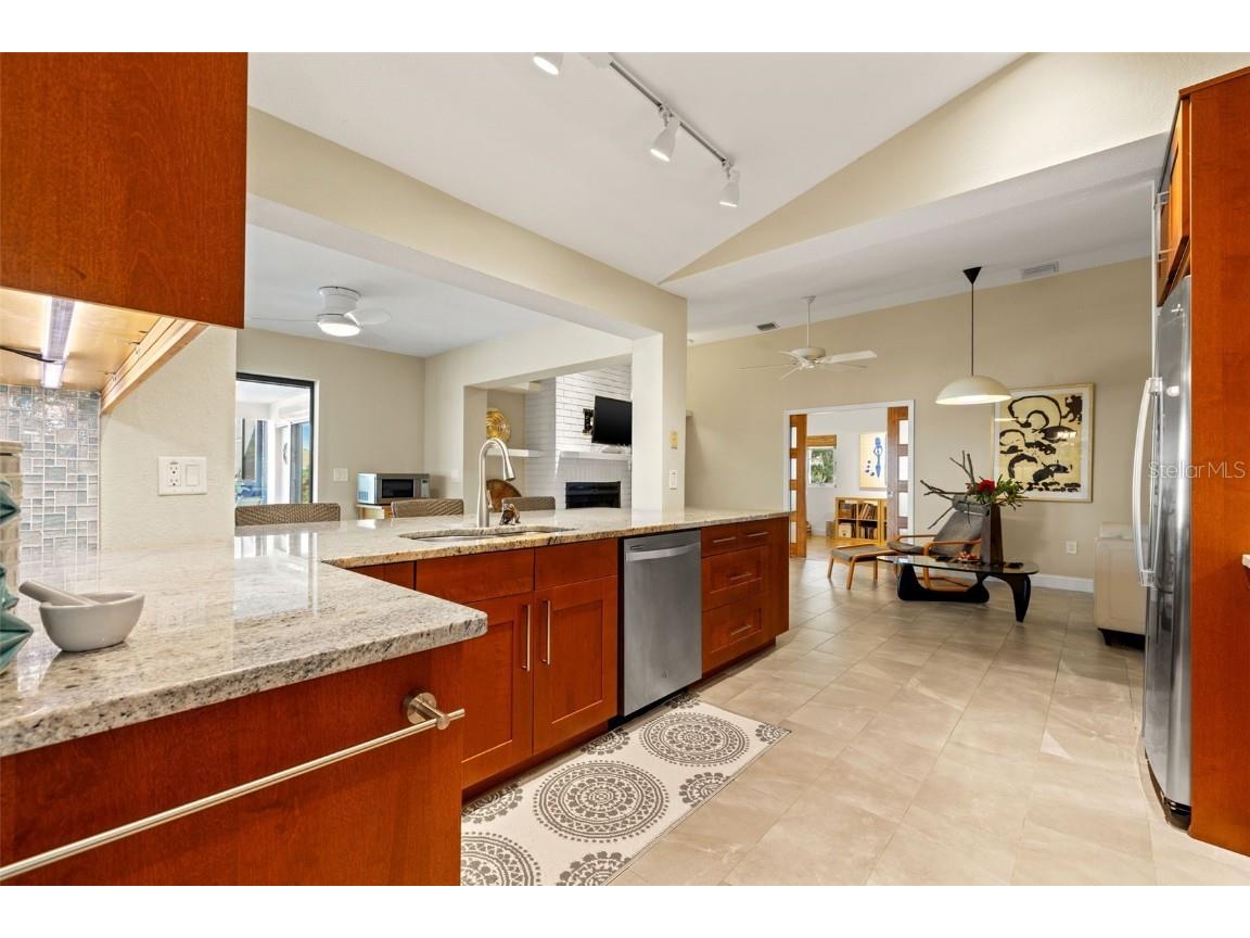 7201 15th Court NE Saint Petersburg FL 33702 TB8370513 image9