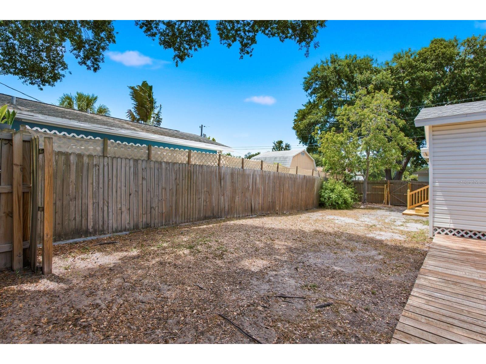 7201 5th Avenue N Saint Petersburg FL 33701 TB8522372 image37