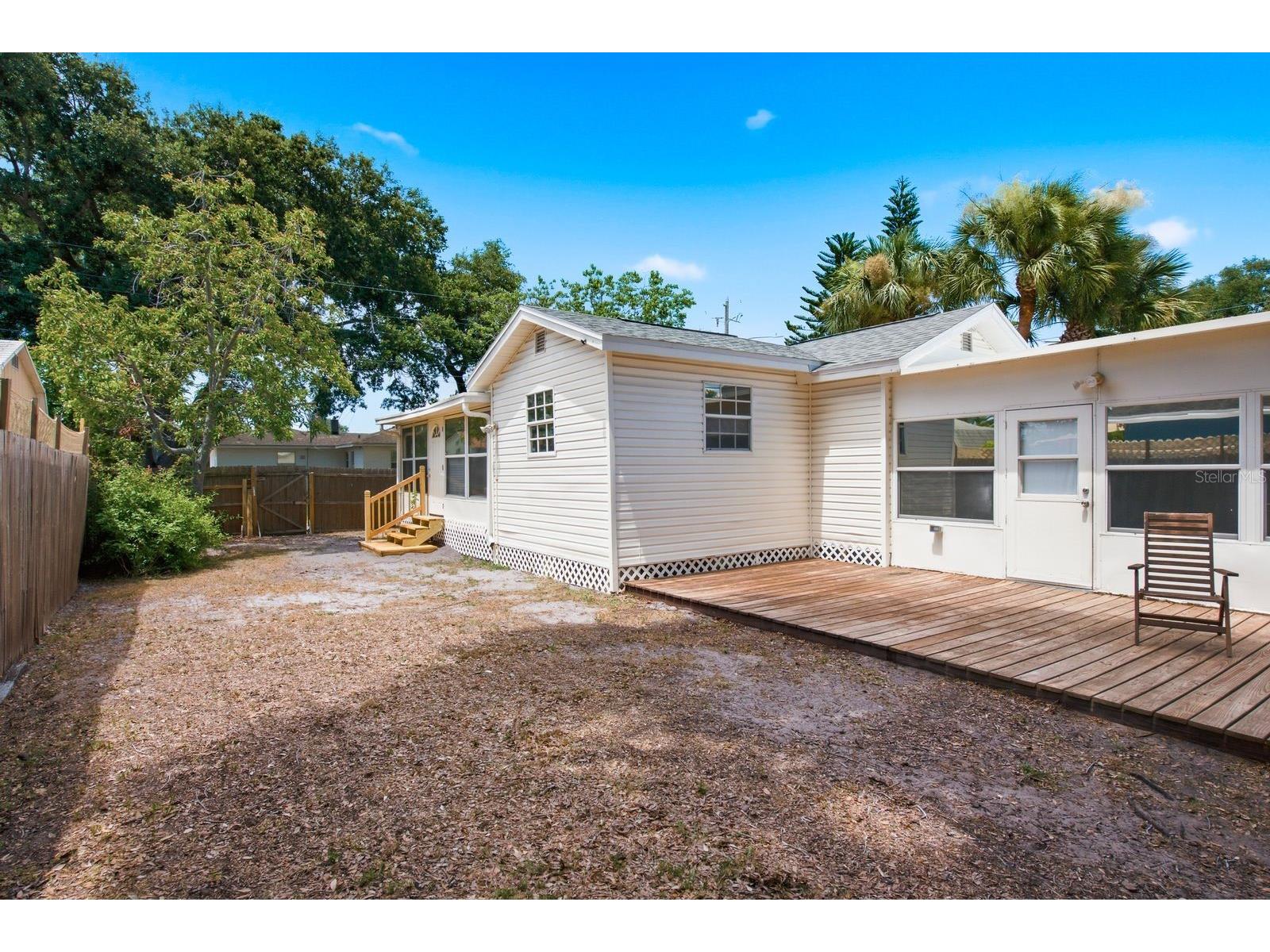 7201 5th Avenue N Saint Petersburg FL 33701 TB8522372 image38
