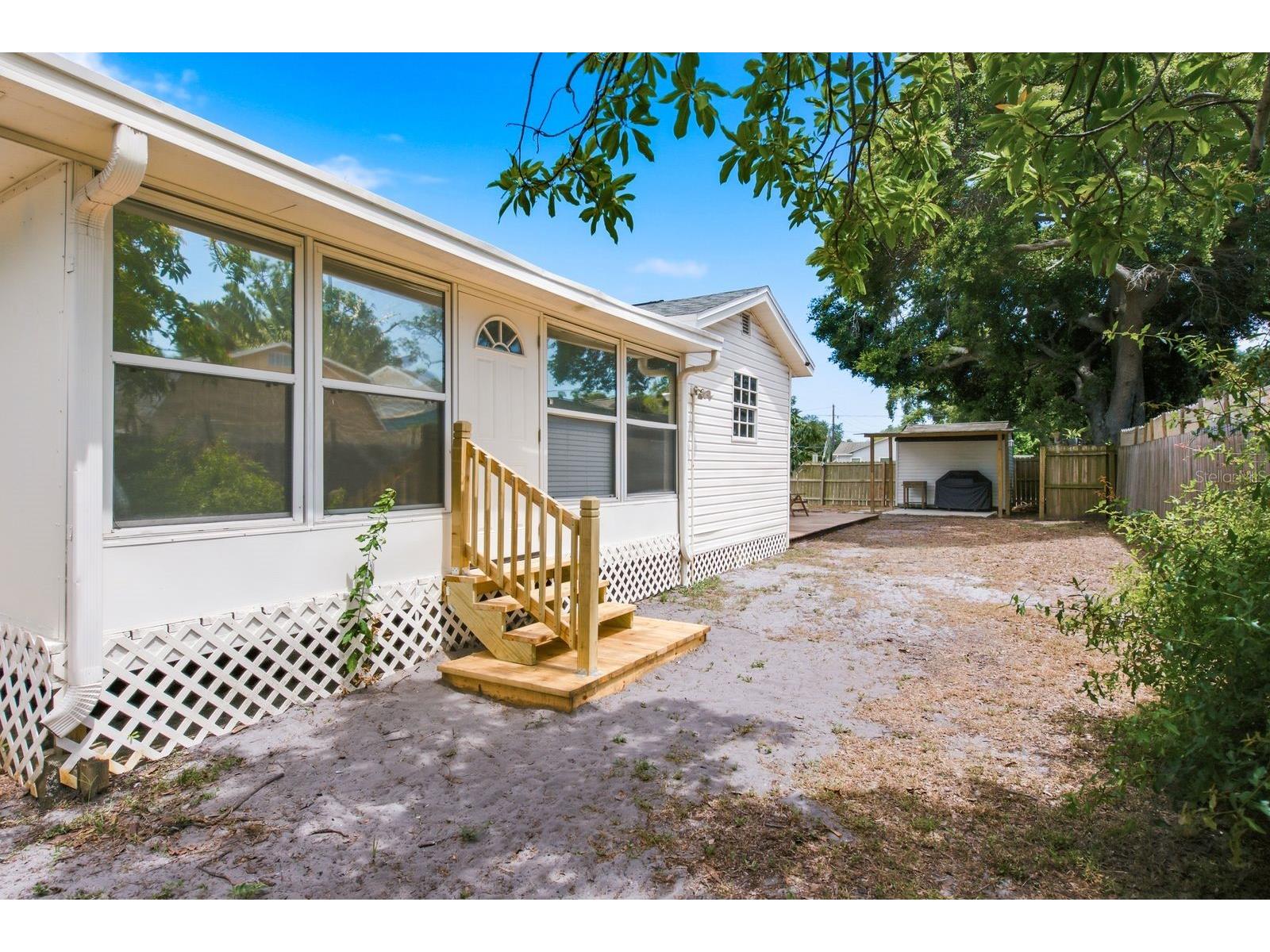 7201 5th Avenue N Saint Petersburg FL 33701 TB8522372 image39