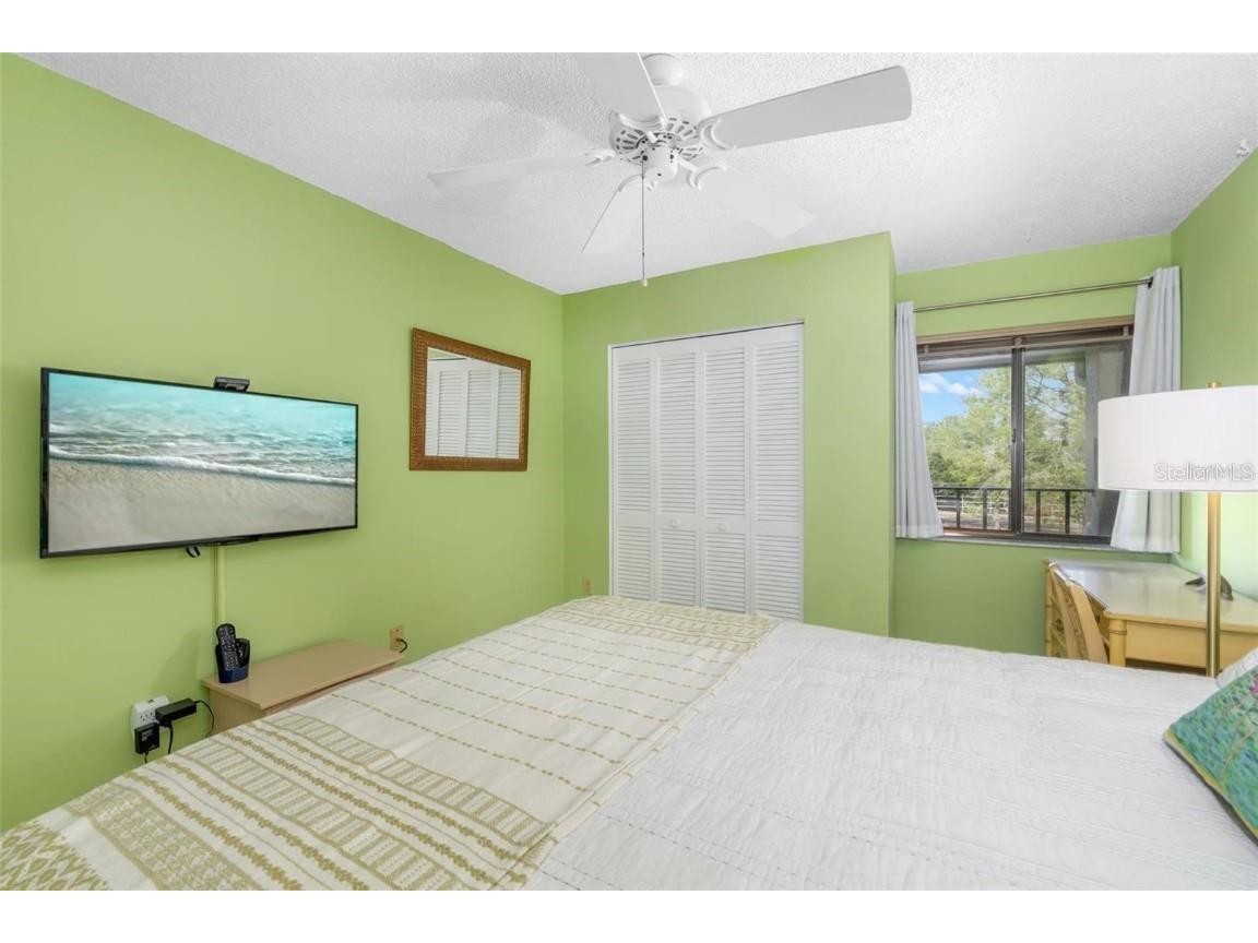 7201 Curtiss Avenue #2D Sarasota FL 34231 A4665878 image24