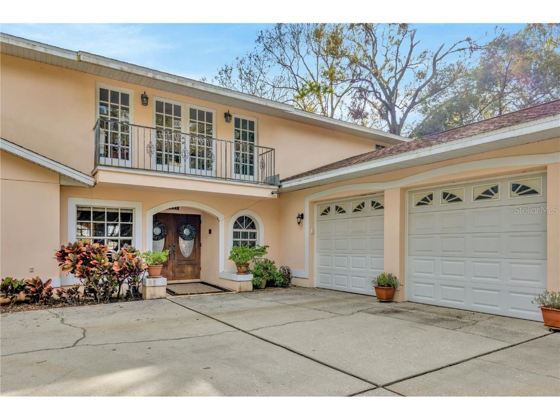 7201 Hodgewood Ct Court Tampa FL 33614 - EGYPT LAKE TB8448439 image1