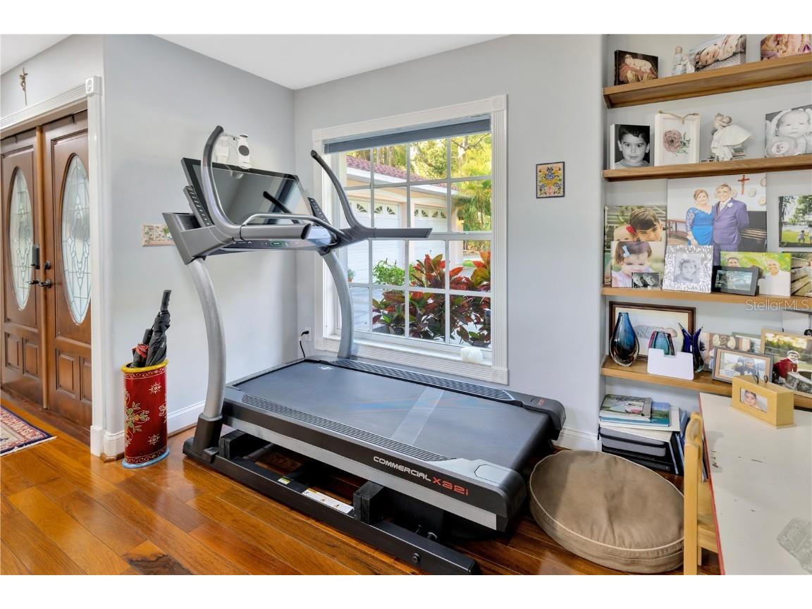 7201 Hodgewood Ct Court Tampa FL 33614 - EGYPT LAKE TB8448439 image10