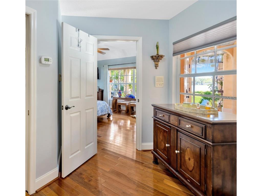 7201 Hodgewood Ct Court Tampa FL 33614 - EGYPT LAKE TB8448439 image11