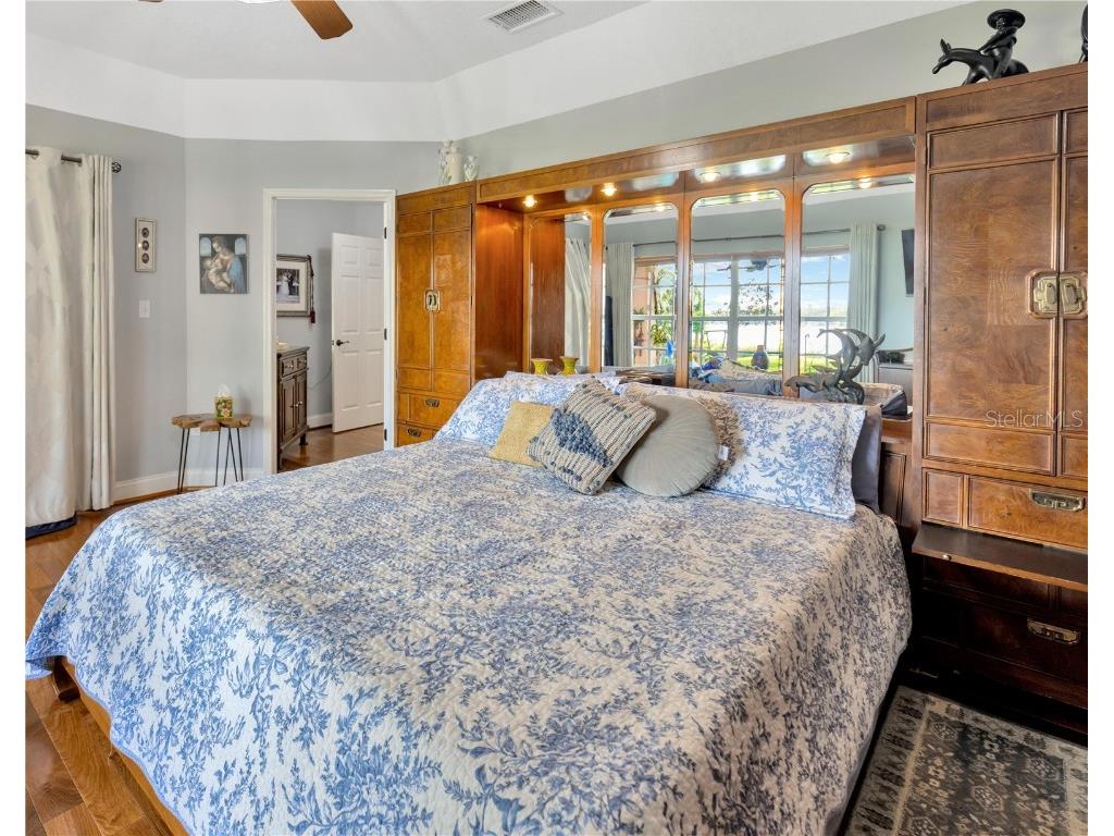 7201 Hodgewood Ct Court Tampa FL 33614 - EGYPT LAKE TB8448439 image13