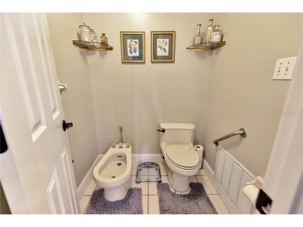 7201 Hodgewood Ct Court Tampa FL 33614 - EGYPT LAKE TB8448439 image16