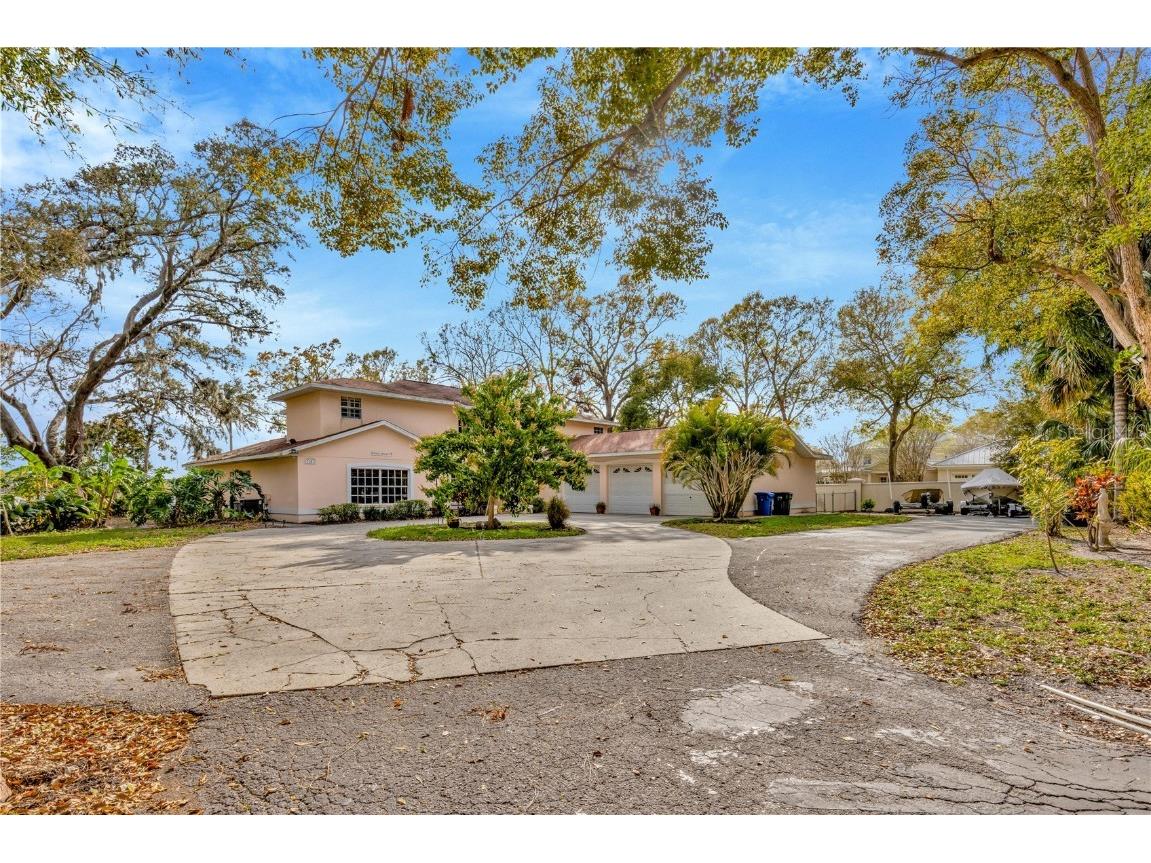 7201 Hodgewood Ct Court Tampa FL 33614 - EGYPT LAKE TB8448439 image2