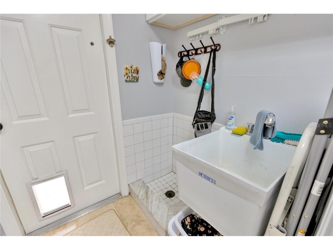 7201 Hodgewood Ct Court Tampa FL 33614 - EGYPT LAKE TB8448439 image29