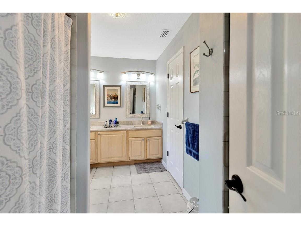 7201 Hodgewood Ct Court Tampa FL 33614 - EGYPT LAKE TB8448439 image34