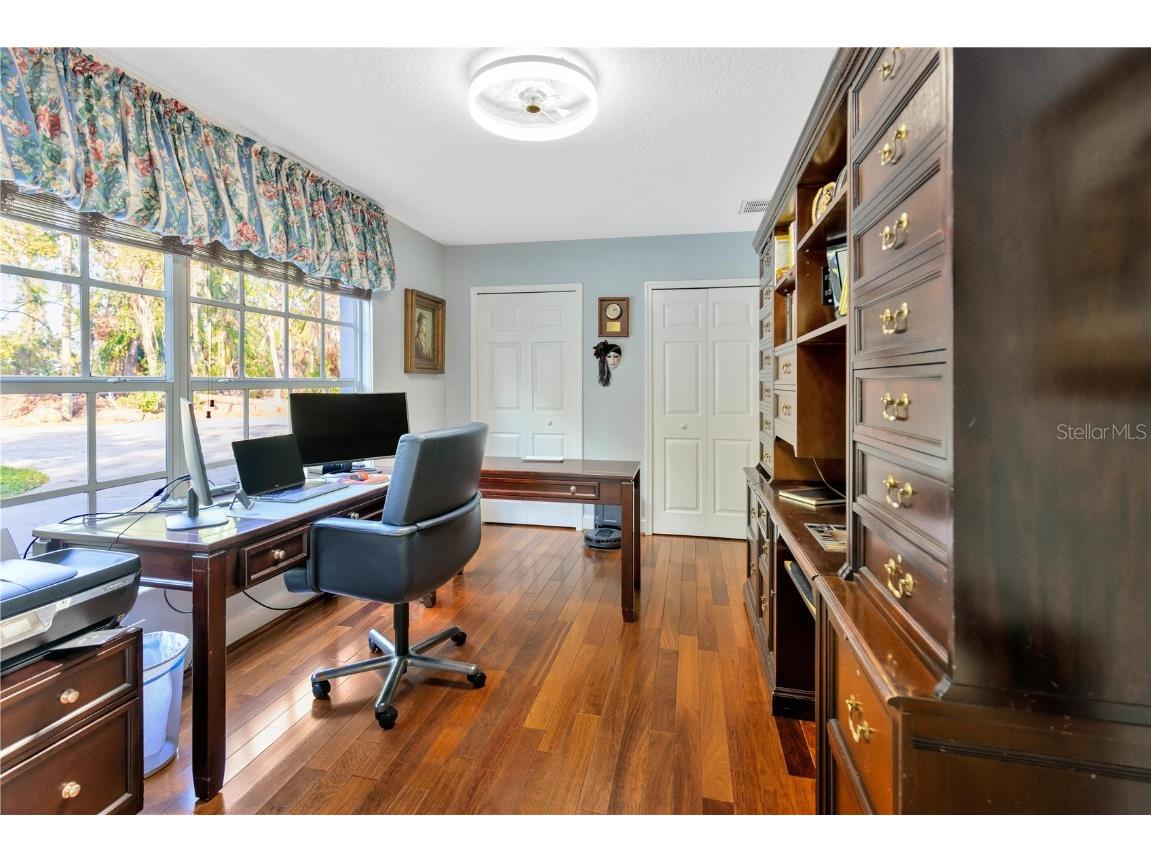 7201 Hodgewood Ct Court Tampa FL 33614 - EGYPT LAKE TB8448439 image8