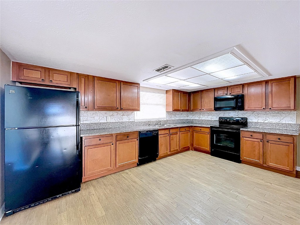 7201 Maplehurst Drive Port Richey FL 34668 W7881556 image18