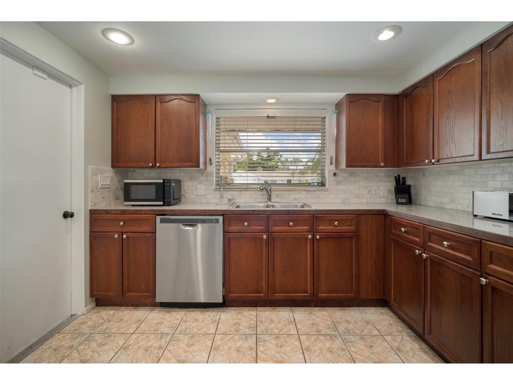 7202 18th Avenue NW Bradenton FL 34209 A4680689 image22