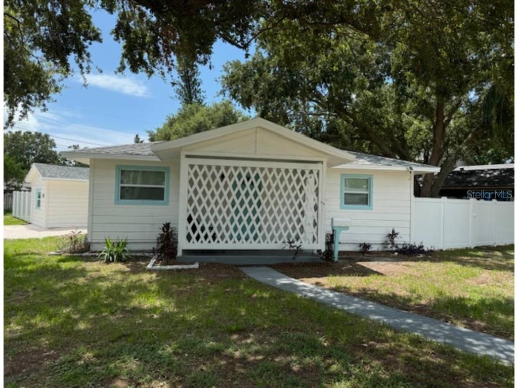 7202 8th Avenue N Saint Petersburg FL 33710 TB8367443 image2