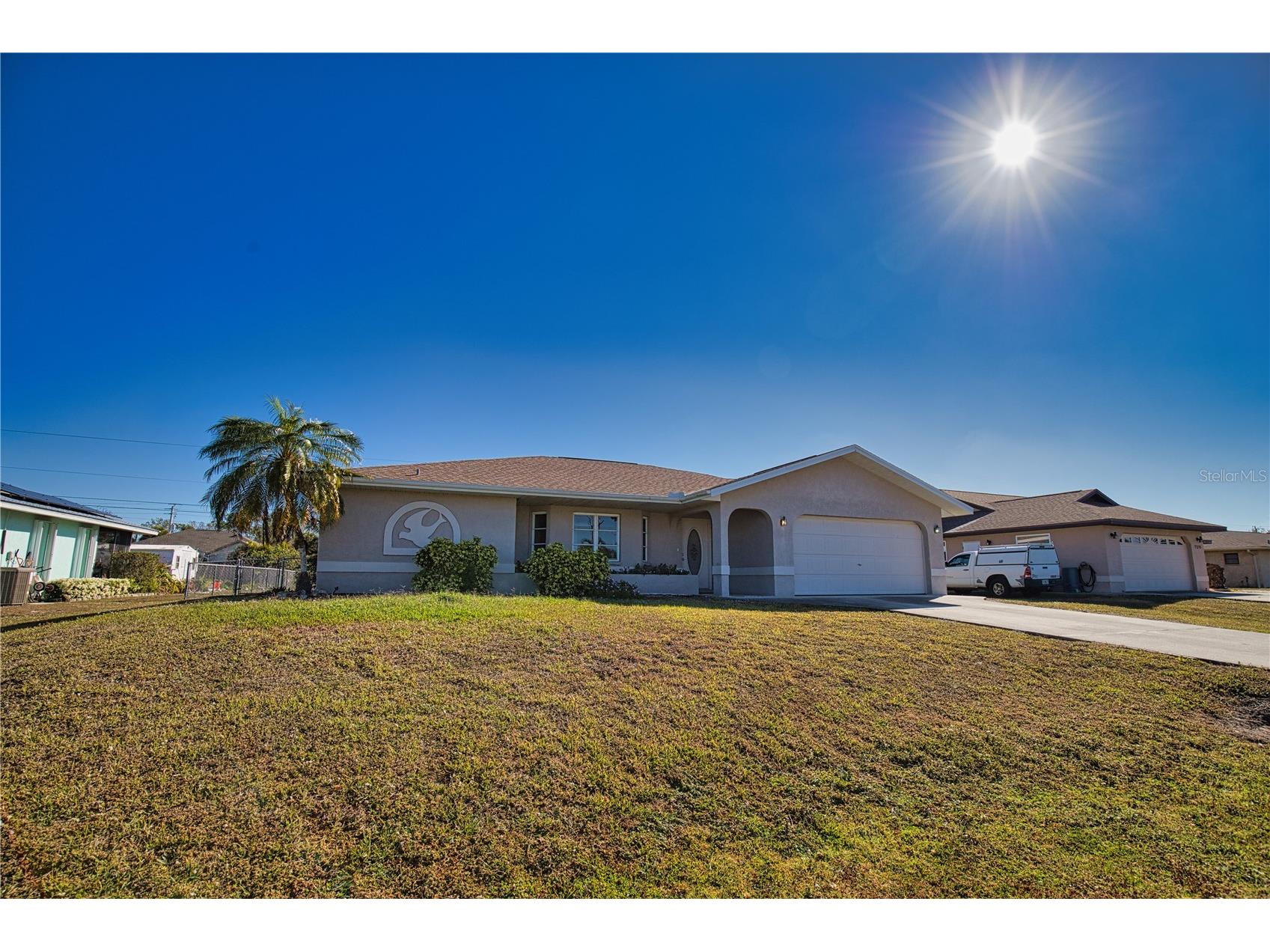 7202 Mamouth Englewood FL 34224 D6145497 image1