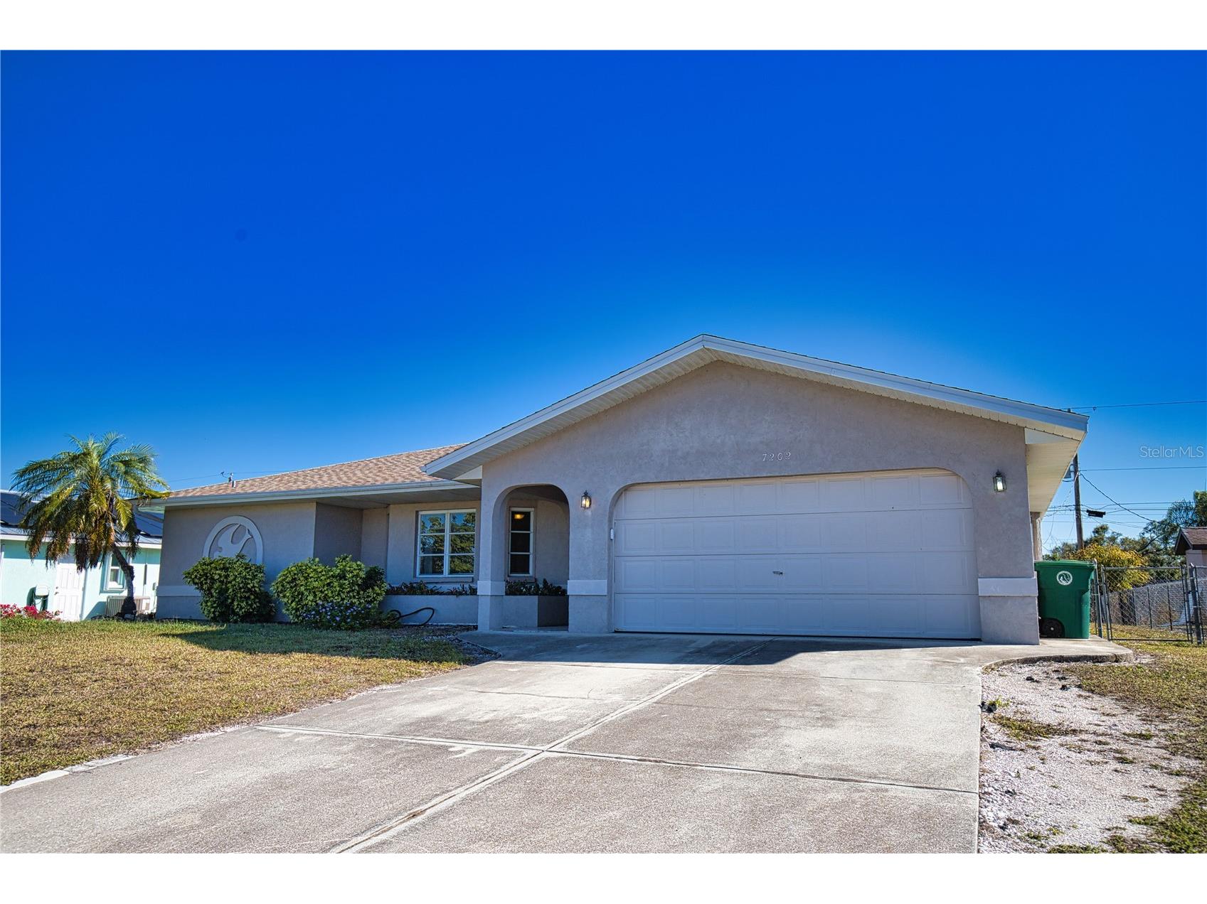 7202 Mamouth Englewood FL 34224 D6145497 image3