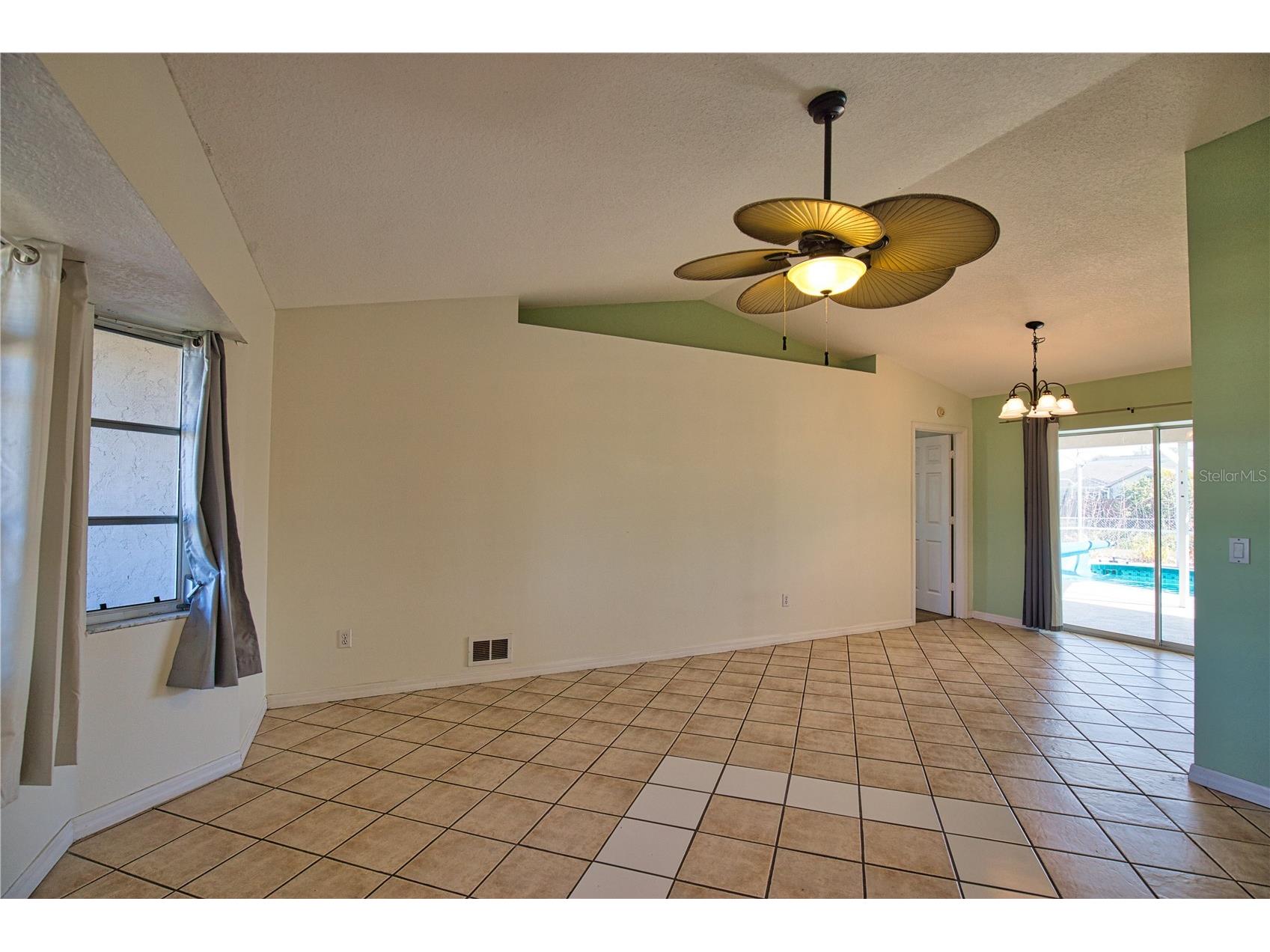 7202 Mamouth Englewood FL 34224 D6145497 image7