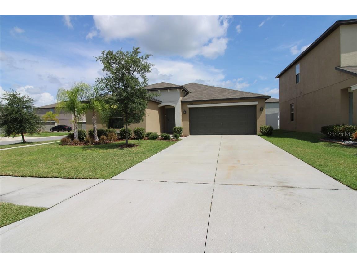 7202 Pearly Everlasting Avenue Tampa FL 33619 T3459052 image1