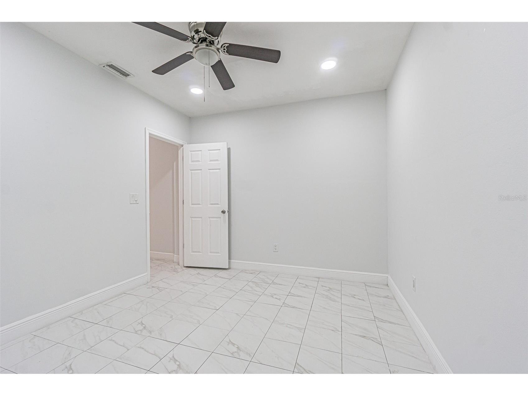 7203 Battenwood Court Tampa FL 33615 TB8501769 image20
