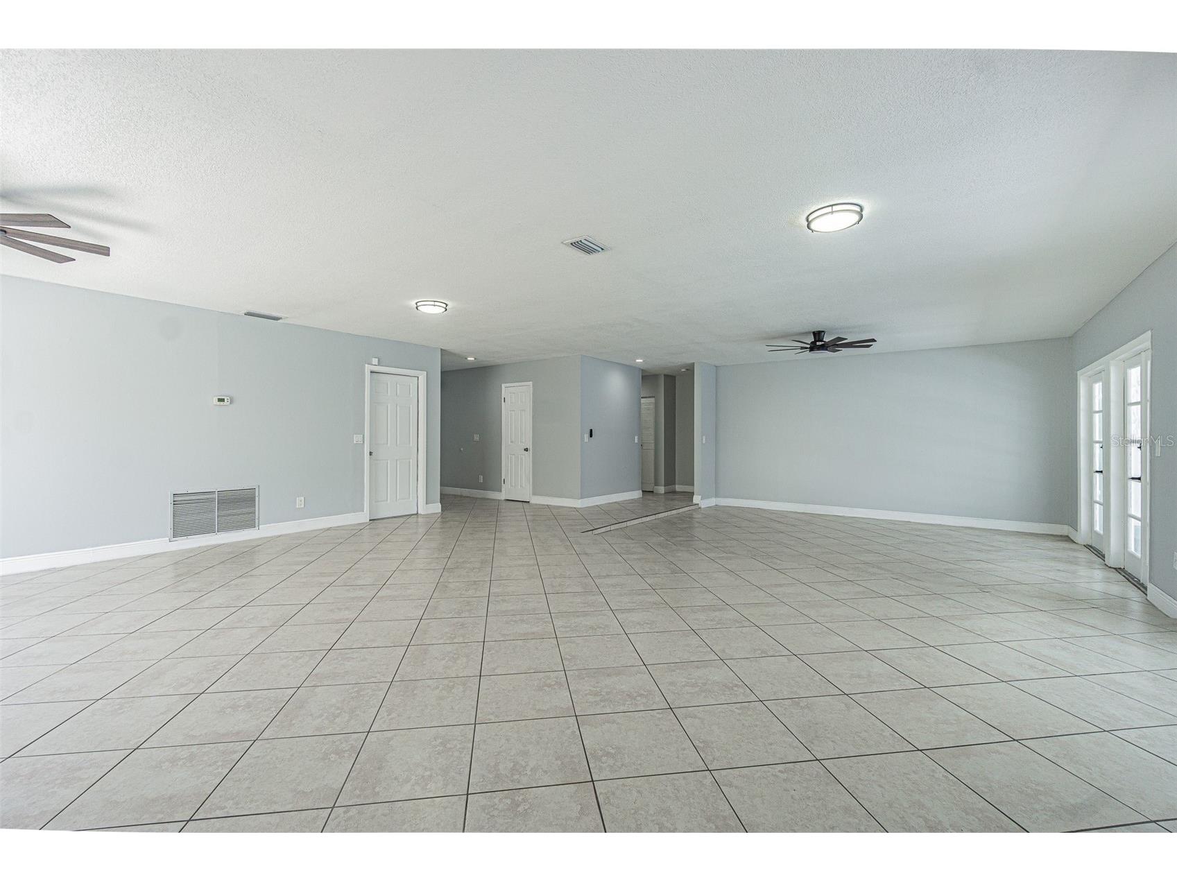 7203 Battenwood Court Tampa FL 33615 TB8501769 image23
