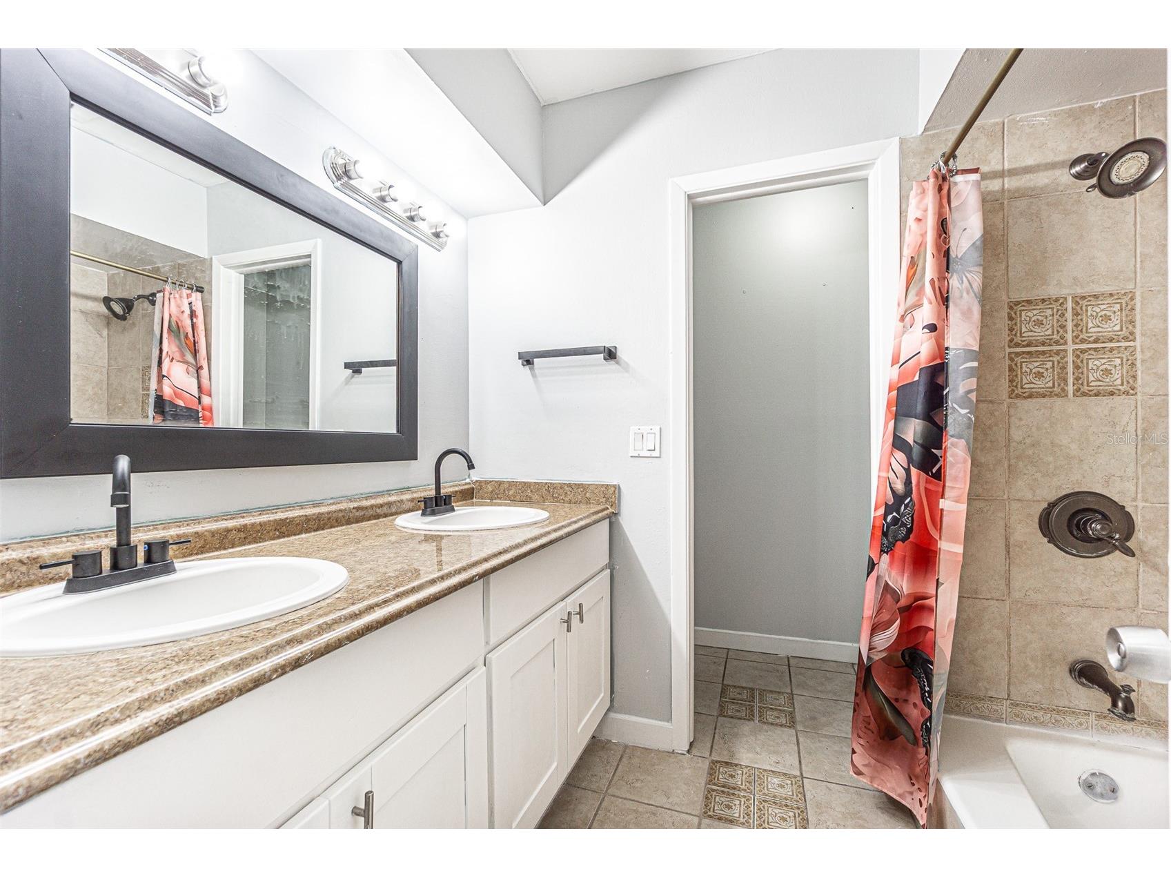 7203 Battenwood Court Tampa FL 33615 TB8501769 image31