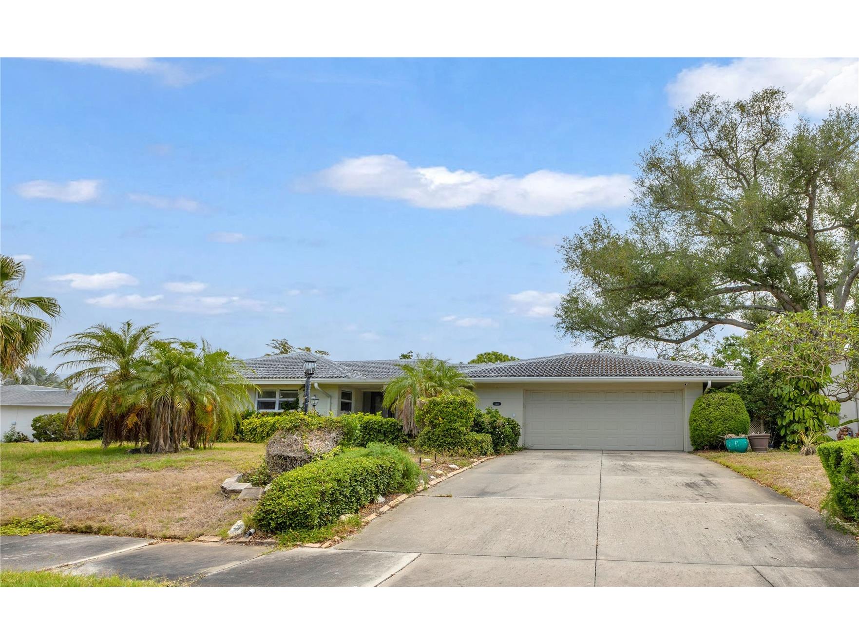 7203 Broughton Street Sarasota FL 34243 A4692847 image1