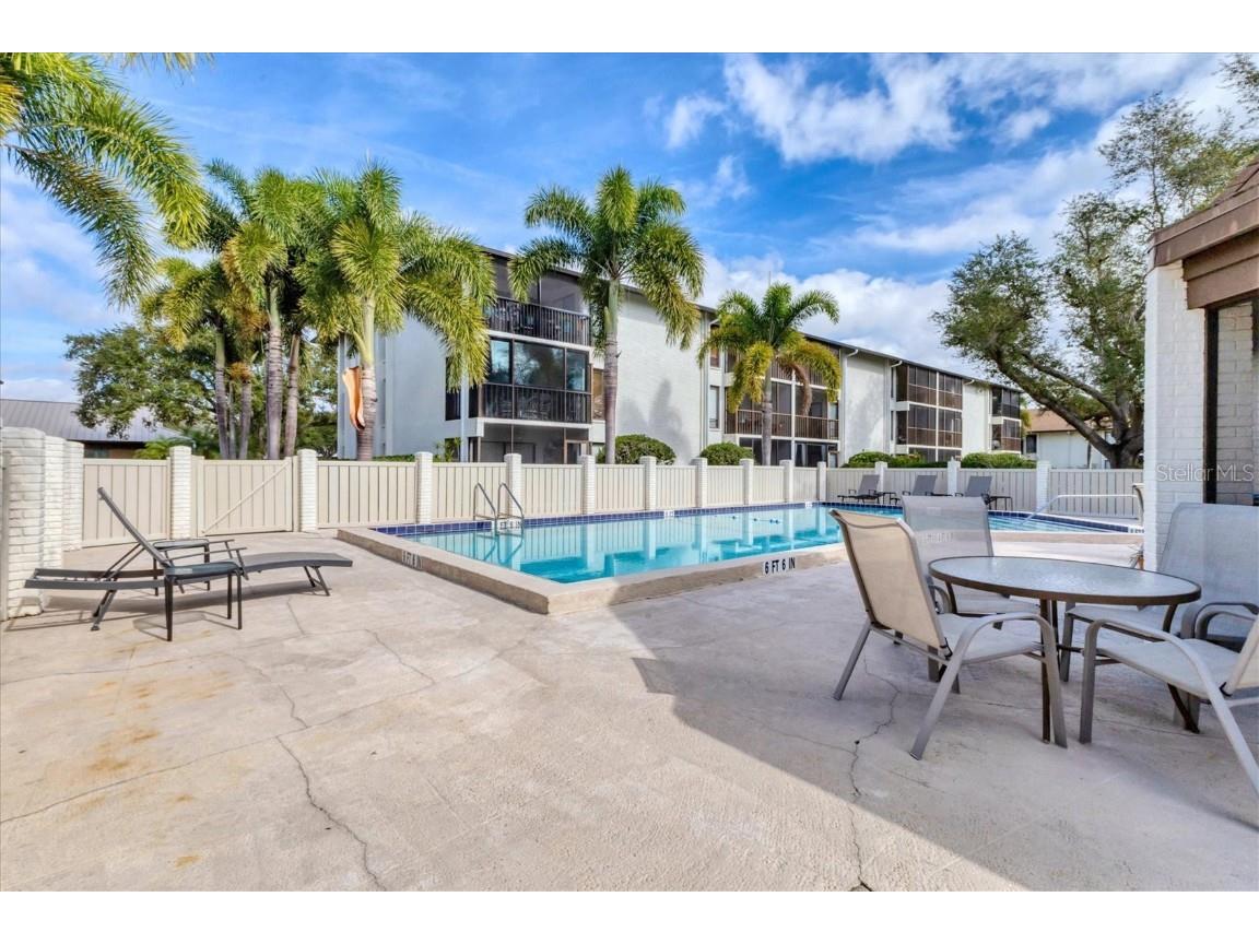 7203 Curtiss Avenue #1C Sarasota FL 34231 A4674269 image24