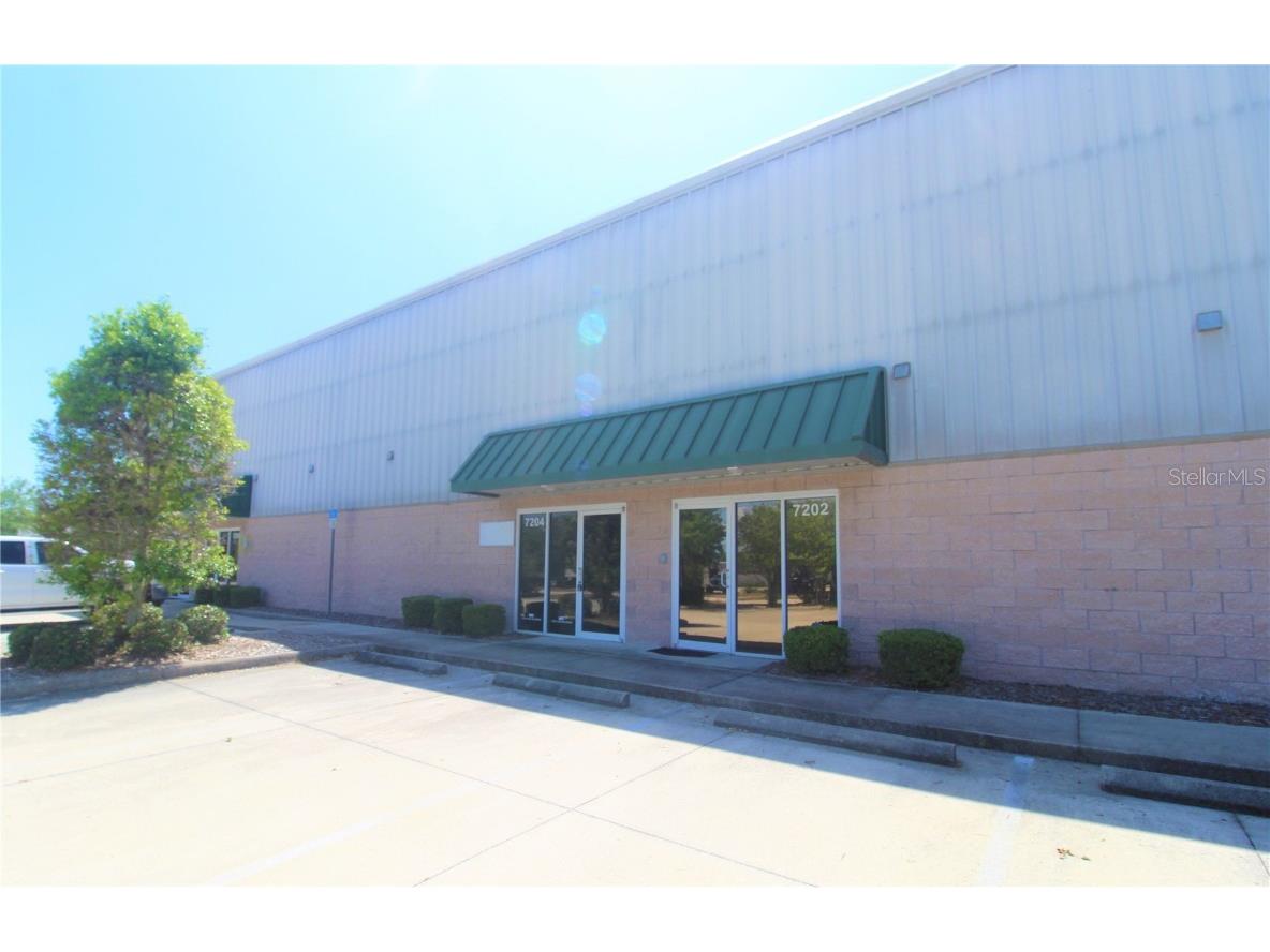 7204 21st Street E Sarasota FL 34243 A4604761 image1