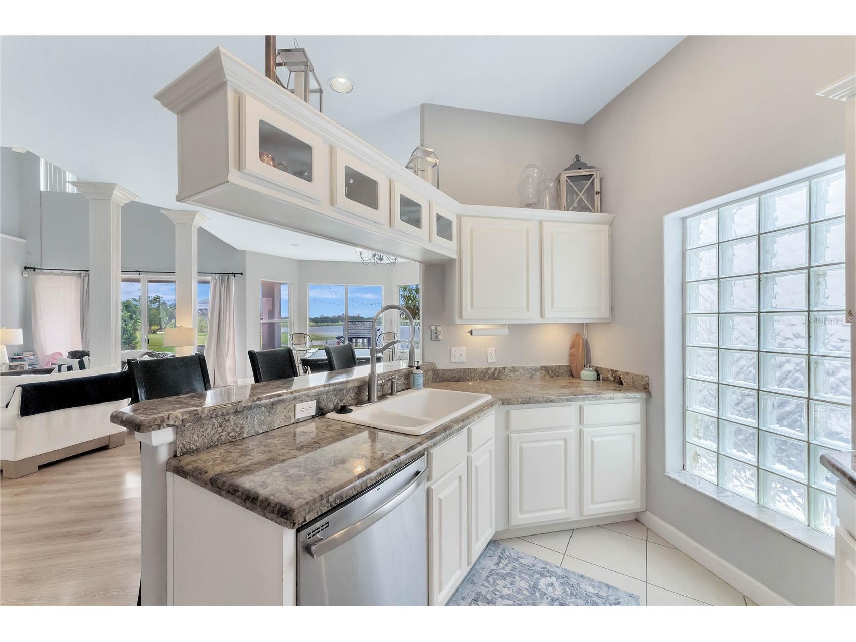 7204 Bay Club Way Orlando FL 32835 - LAKE HIAWASSEE S5150340 image5