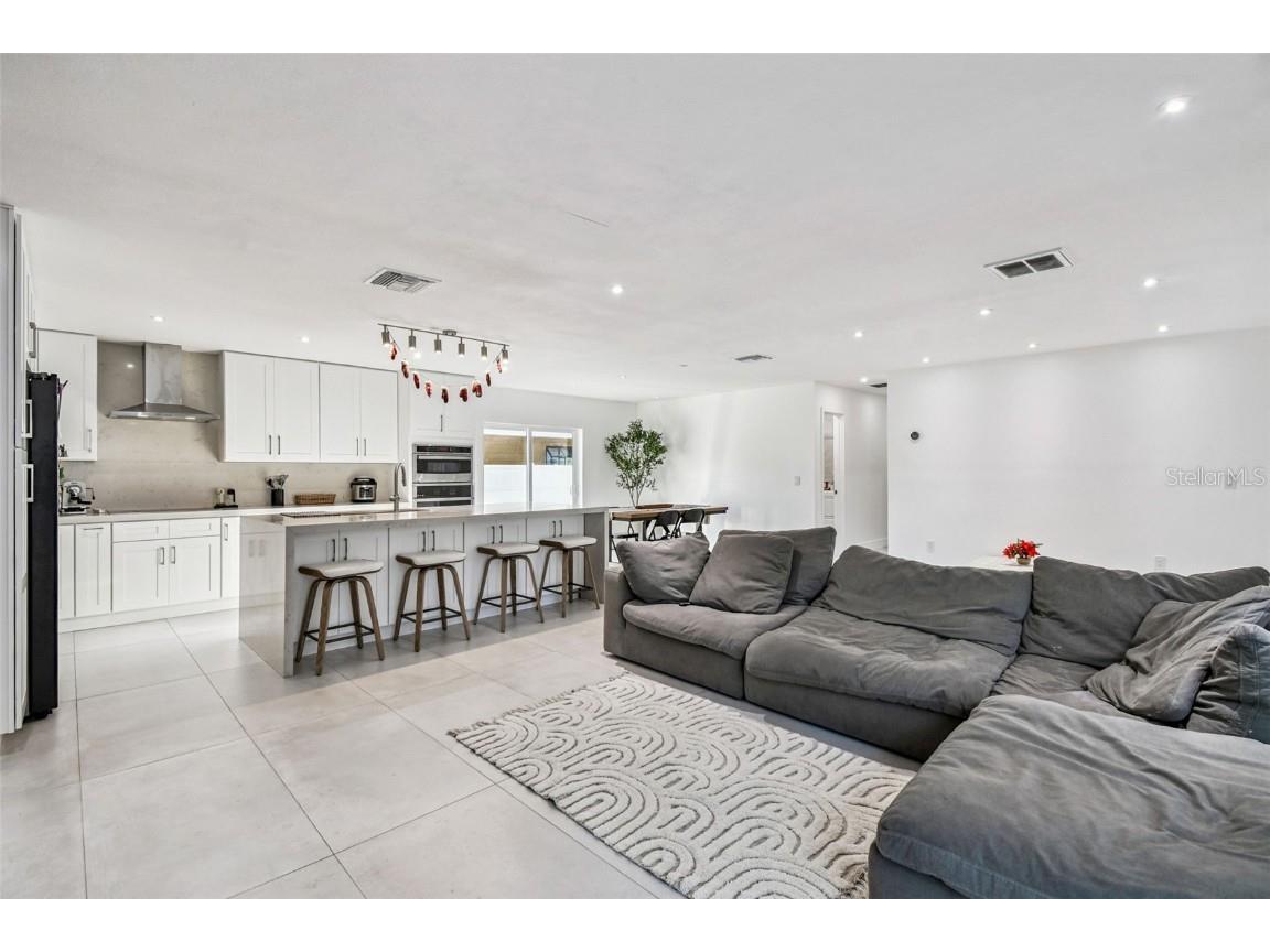 7204 Branchwood Court Tampa FL 33615 TB8447709 image10