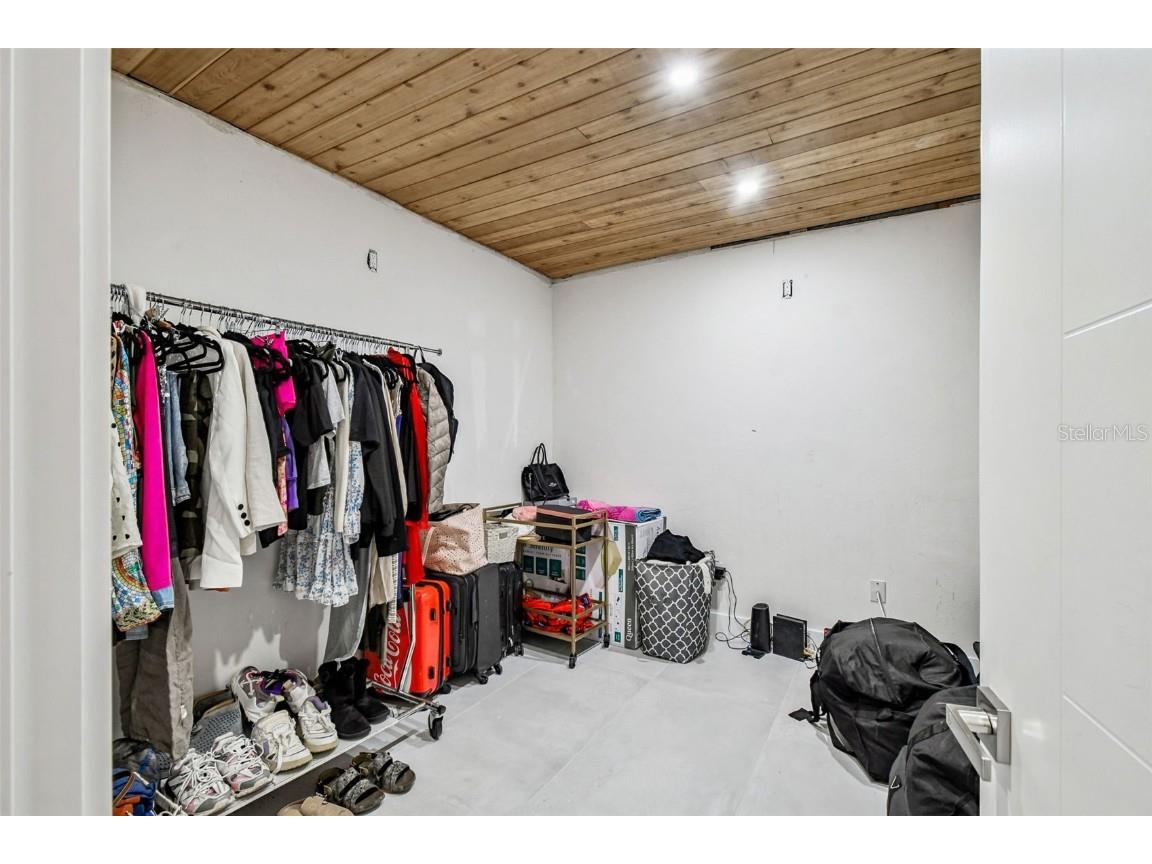 7204 Branchwood Court Tampa FL 33615 TB8447709 image19