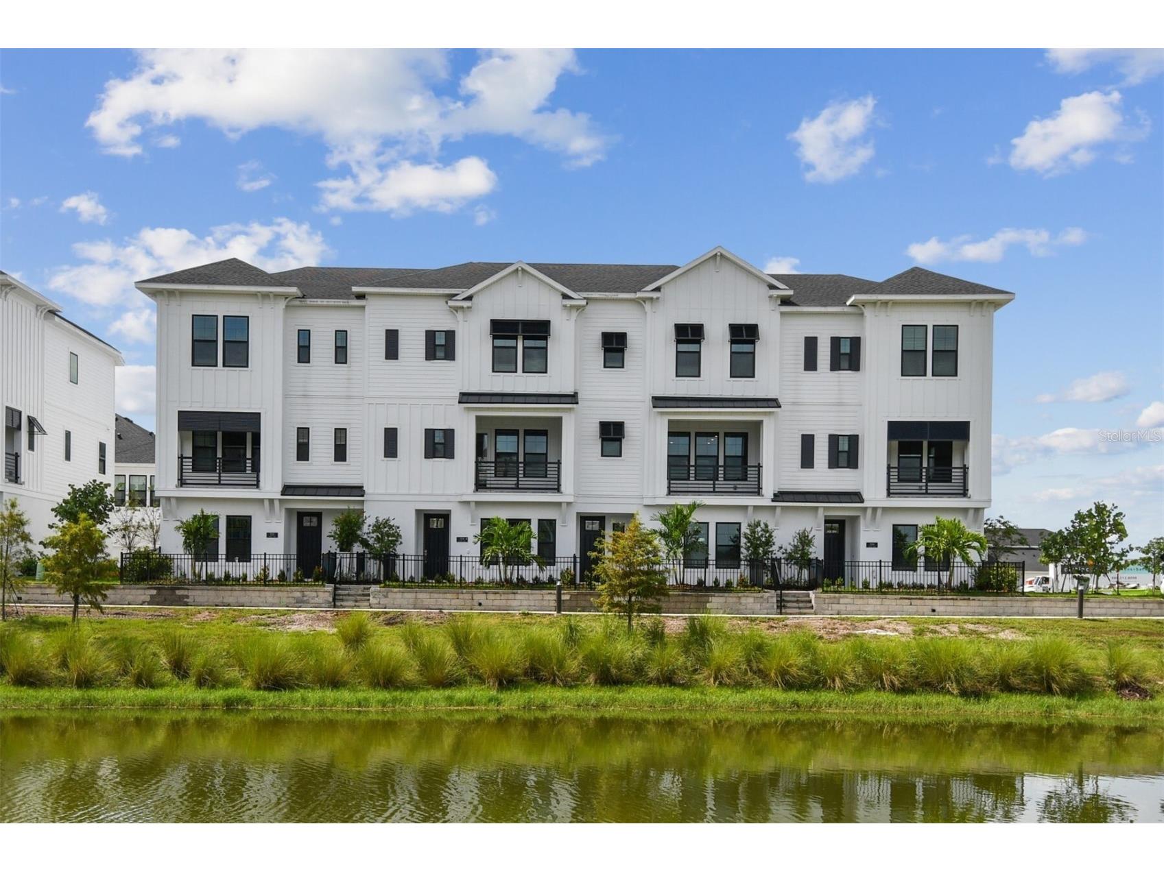 7204 Sutton Lane Sarasota FL 34240 - KINGFISHER LAKE TB8469054 image1