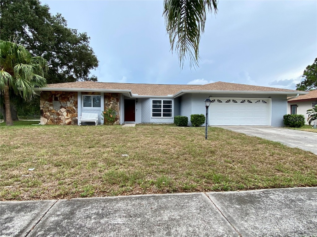 7205 Alderwood Drive Sarasota FL 34243 A4576865 image1