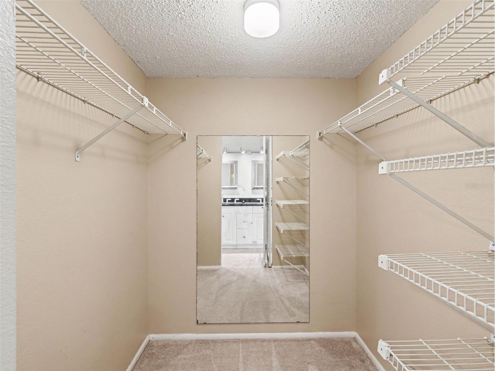 7205 Curtiss Avenue 1a Avenue #1A Sarasota FL 34231 A4690836 image11