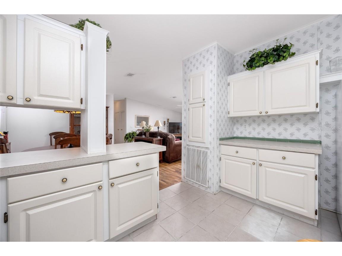 7205 Mount Fairfield Road NE #543 Saint Petersburg FL 33702 TB8385148 image13